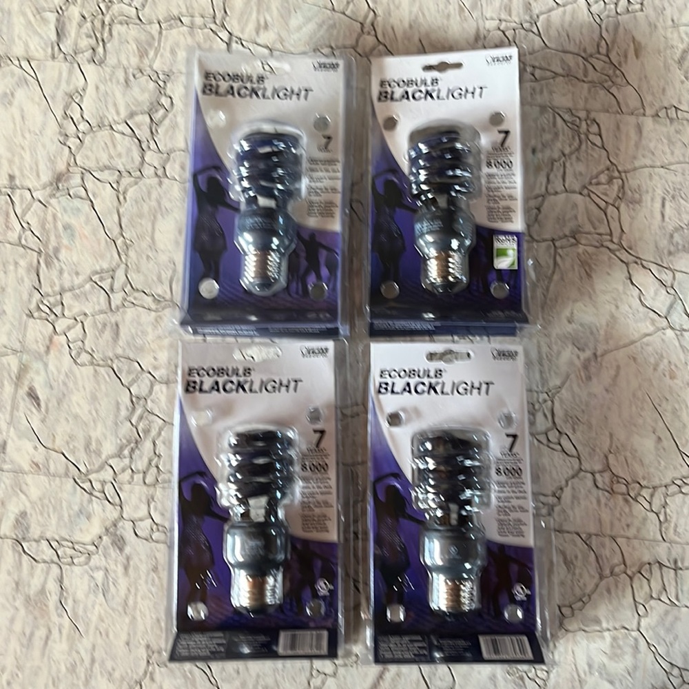 Lot of 4 Blacklight Ecobulb lightbulbs by Feit